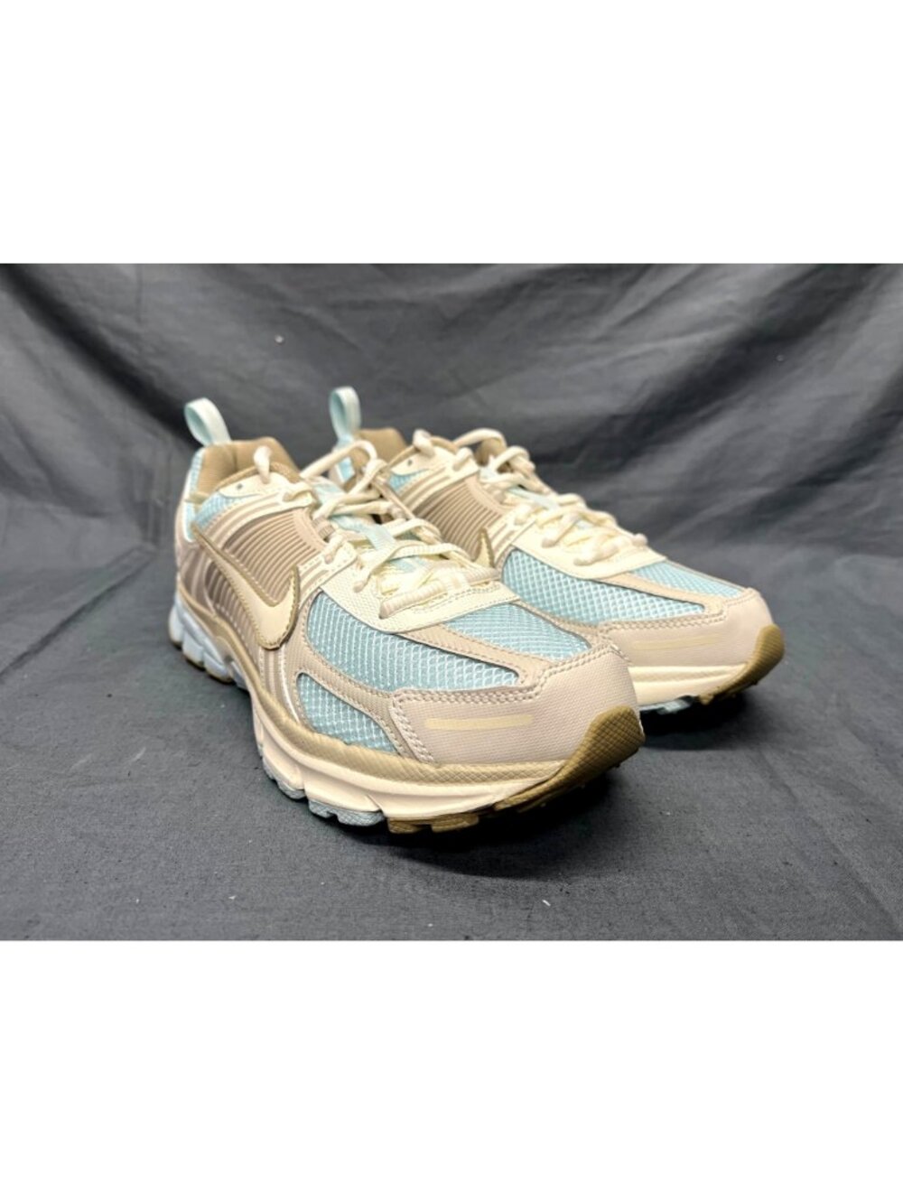 Nike Boys Vomero 5 (GS) Sneakers Mesh Glacier Sail Blue Size 4.5 NEW NO BOX! - Picture 9 of 10